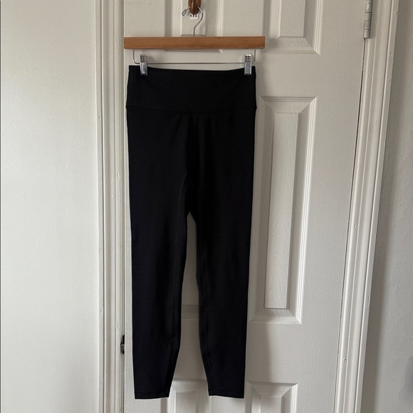 Cuts Clothing Pants - Cuts Black High Rise Athleisure Leggings Size Medium